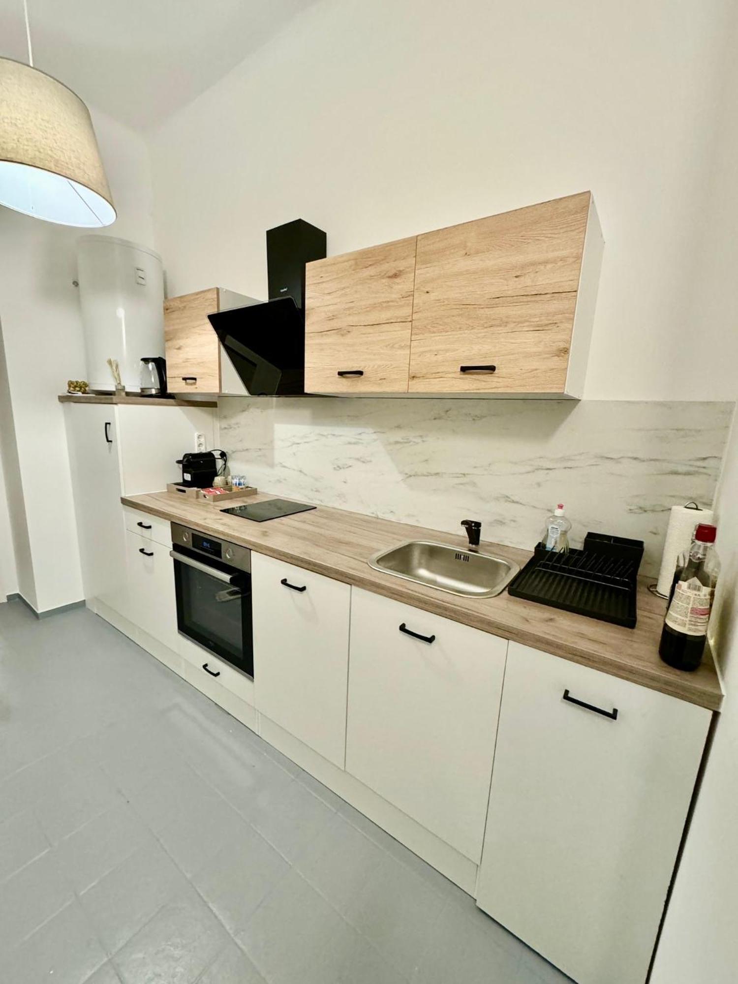 Vienna Charm Apartments Donaustadt Buitenkant foto